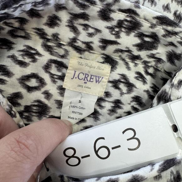 J.Crew The Perfect Shirt Womens Small Leopard Print Long Sleeve Button Down - Picture 3 of 6
